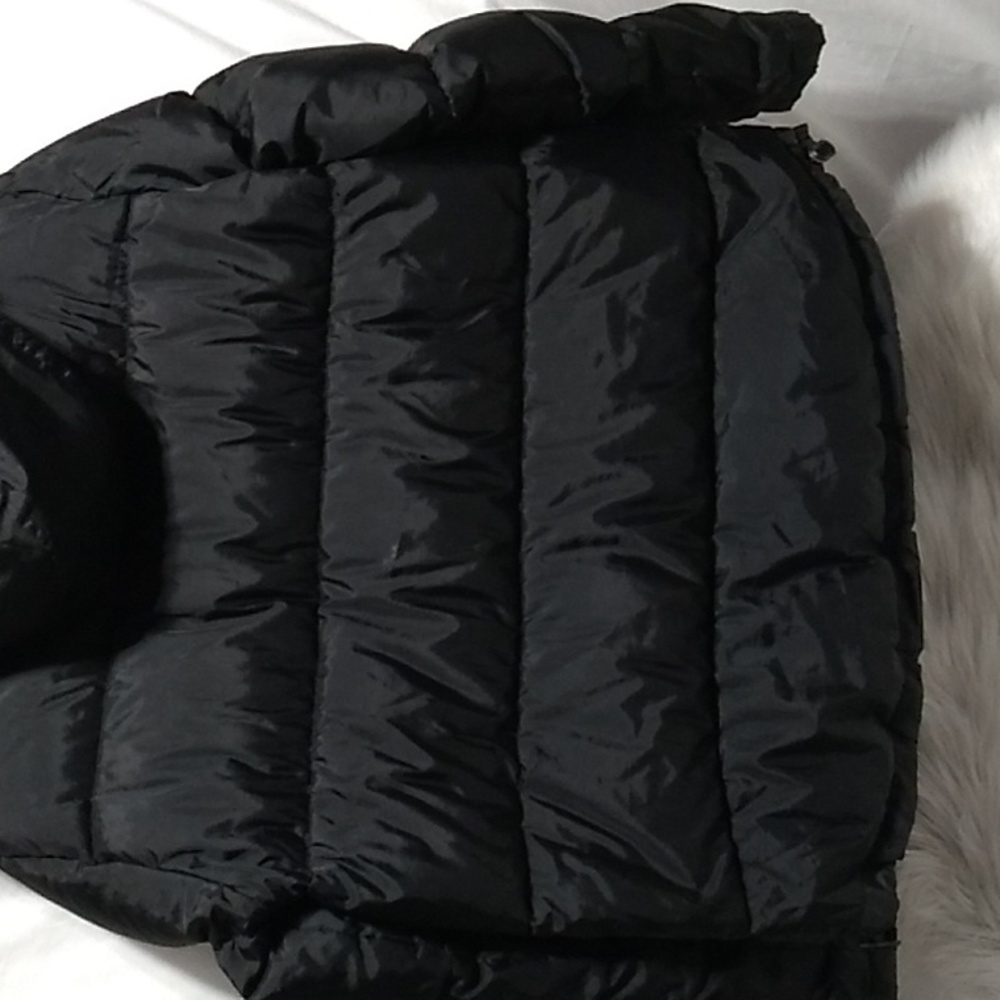 Guess Outerwear Authentic Original Design Puffer Coat Sz.M (BX12) - Picture 9 of 12